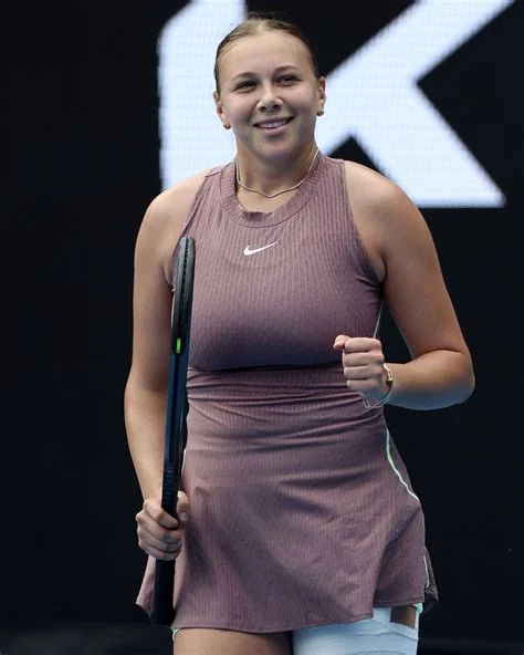 Amanda Anisimova Advances to AO 3rd Round – Title Talk
