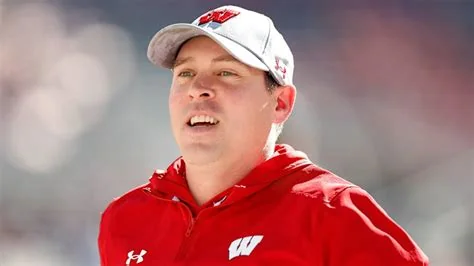 Jim Leonhard Eyes Bills DC Role – Transforming Defense