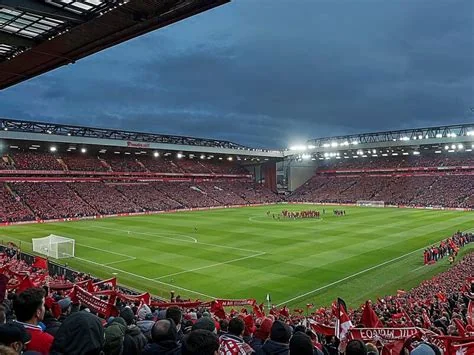 Liverpool Secures Top‑Eight Spot with 2‑0 Win Over Qarabağ