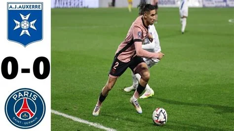 PSG Beats Auxerre 3-0 – Extends Title Lead