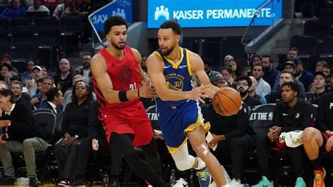 Warriors Beat Knicks 126-113 – Curry Drives 23-19 Win