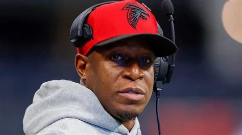 49ers Hire Raheem Morris as Defensive Coordinator