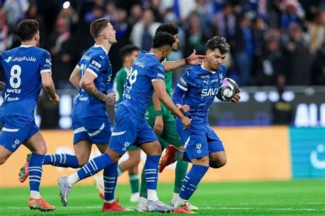 Al‑Taawoun Draws Al‑Hilal 1‑1 – Late Penalty Sparks Table Shift