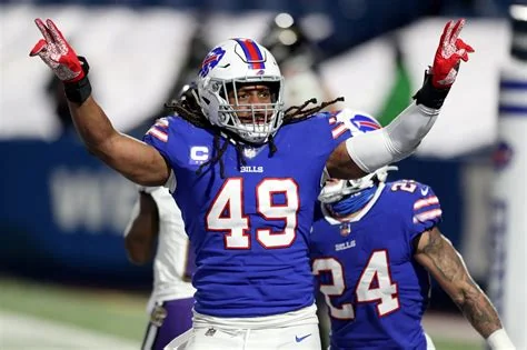 Bears Trade LB Tremaine Edmunds – 2026 Rebuild Shift