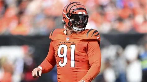 Ravens Sign Trey Hendrickson $112M Pass Rush Boost